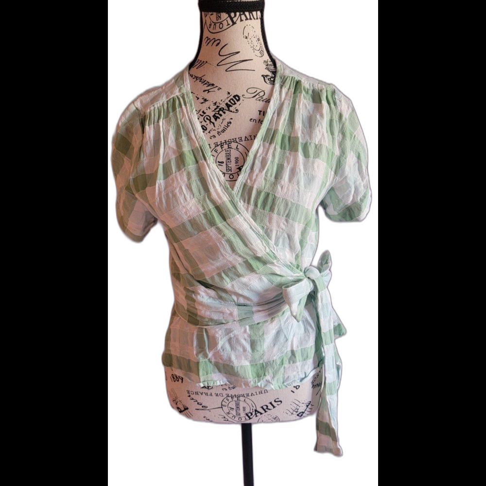 Max Studio gingham pistachio green white wrap short-sleeved blouse cottagecore S